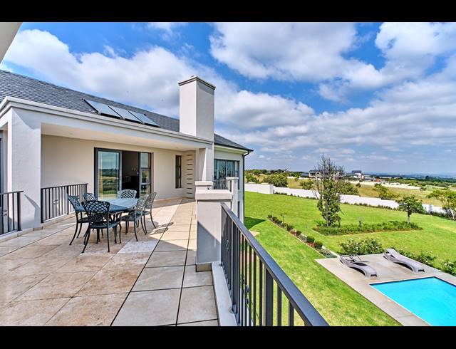 5 BEDROOM HOUSE FOR SALE IN BLUE HILLS EQUESTRIAN ESTATE